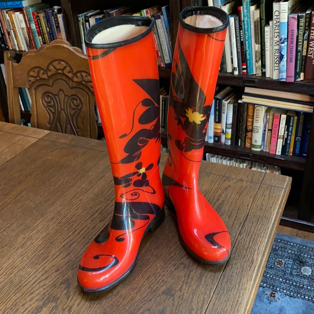 Dav Rain Boots 8/9